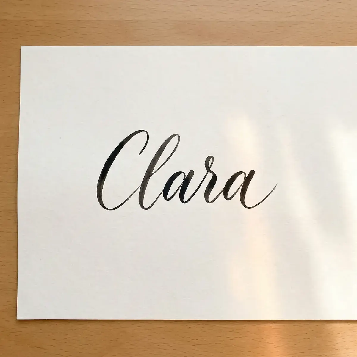 Le prénom Clara en calligraphie
